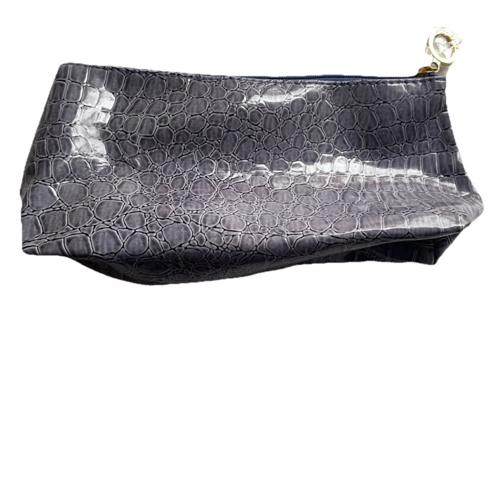 ESTEE LAUDER Crocodile COSMETICS Bag Periwinkle ZIP-TOP Closure NWOT